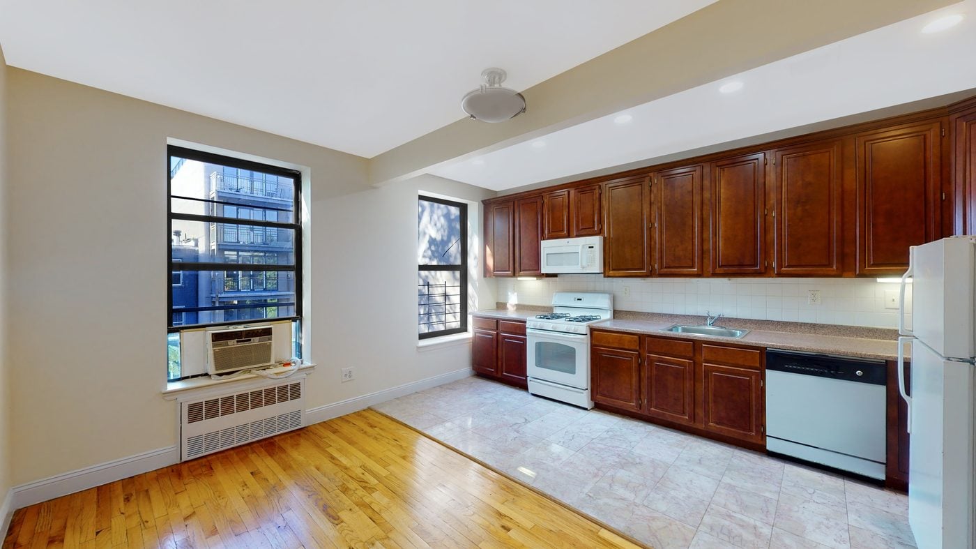 144 West 130th Street, Unit 3