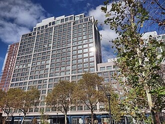 180 Front Street, Unit 11B