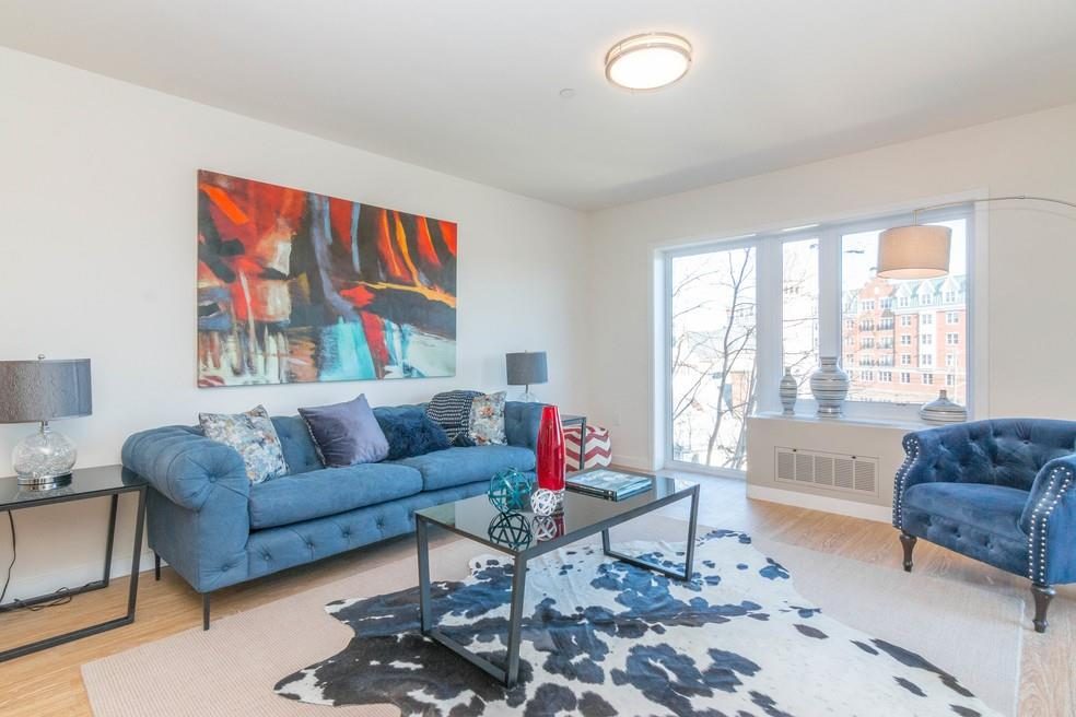 120 North Pearl Street, Unit 211 — photo 3