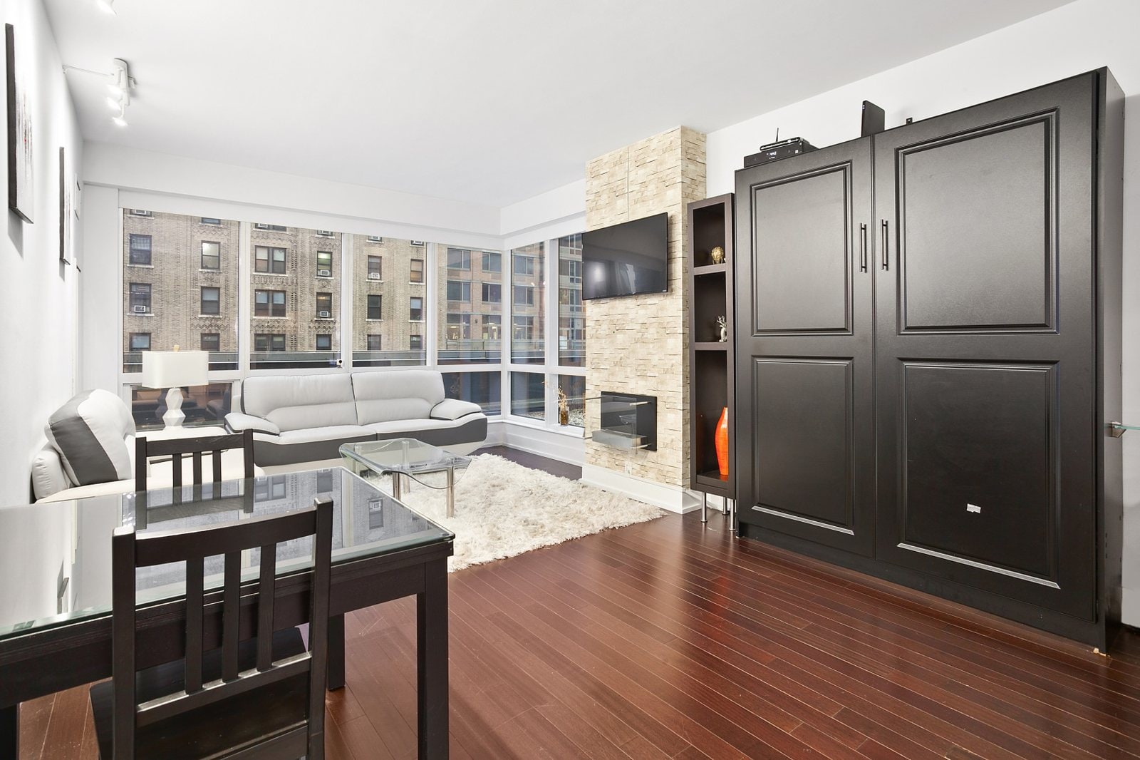 350 West 42nd Street, Unit 4C — photo 4