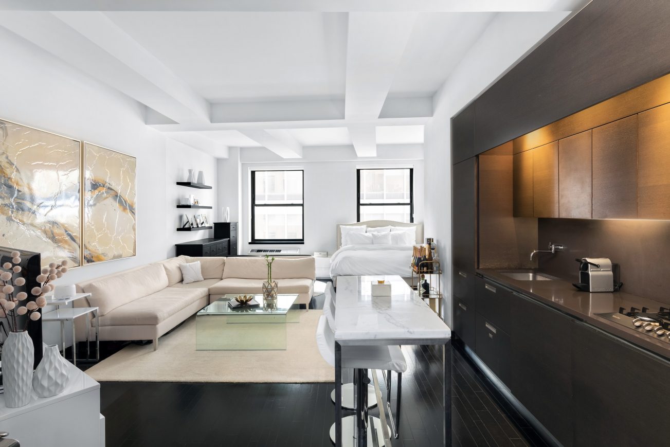 20 Pine Street, Unit 2113 — photo 1