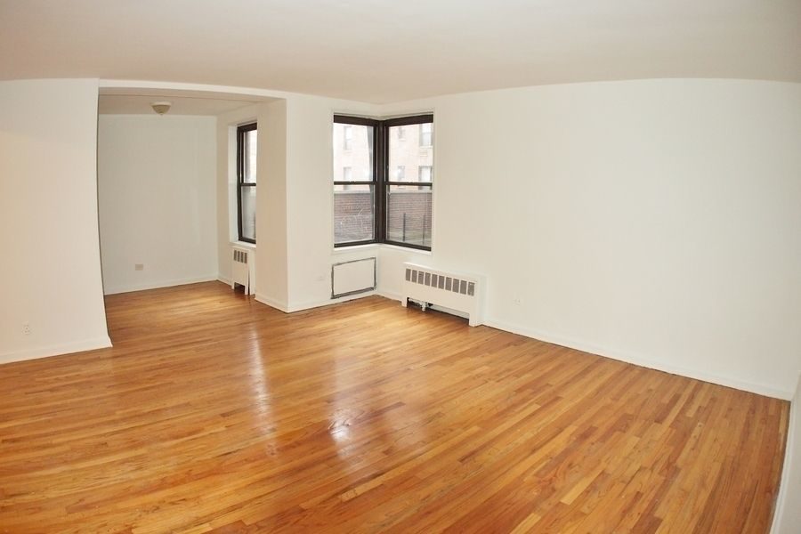 3950 Blackstone Avenue, Unit 6B — photo 1