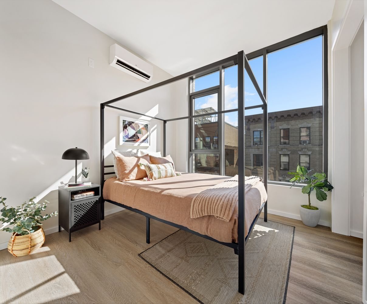 2750-2754 Frederick Douglass Boulevard, Unit PHC — photo 4